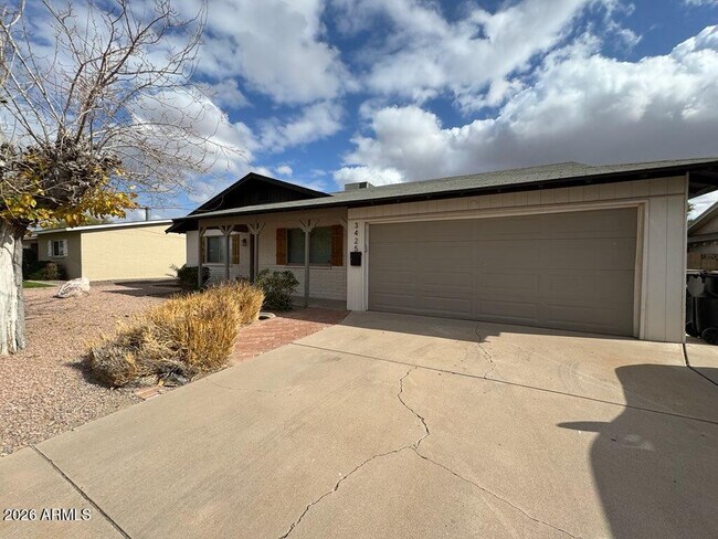 Foto del edificio - 3425 N 85th St