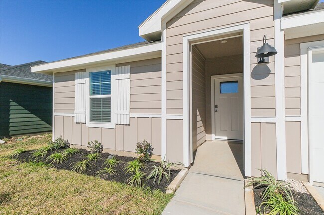 Foto del edificio - 31718 Hallington Hl Ln