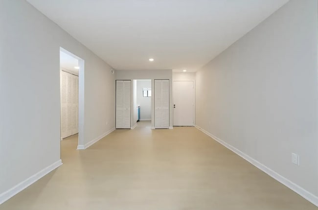 Foto del edificio - Village Park Apartments