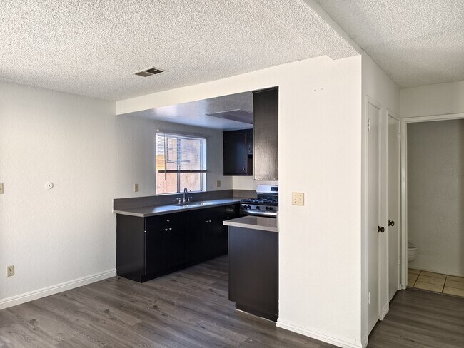 Foto del edificio - 415 S Orange Ave