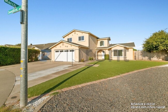Building Photo - 1275 Sweetbrier Pl
