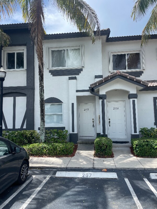 Foto principal - 2312 SE 24th Ave