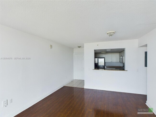 Foto del edificio - 60 NW 37th Ave