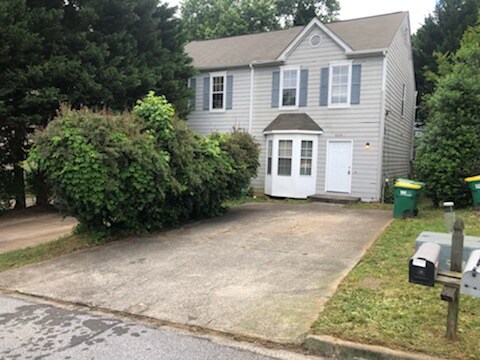 Foto principal - 6634 Meadow Rue Dr