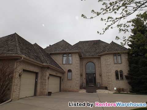 Primary Photo - 7510 Bush Lake Dr