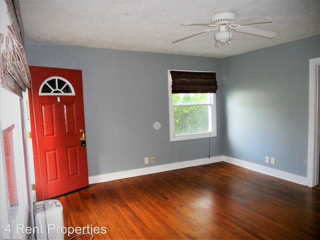 Building Photo - 344 Hickory Heights