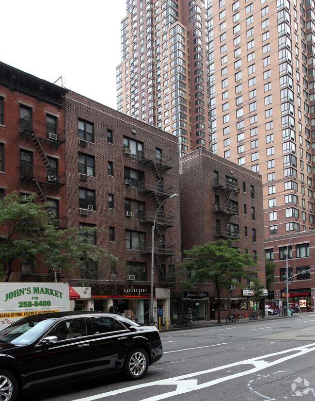 Foto del edificio - 400 W 58th St