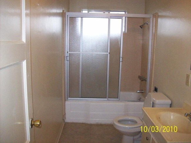 Interior Photo - Acacia Apartments