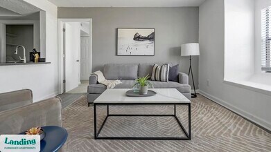 Building Photo - 2030 Northcliffe Dr