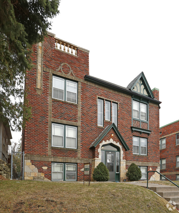 Foto del edificio - Grand Avenue Apartments