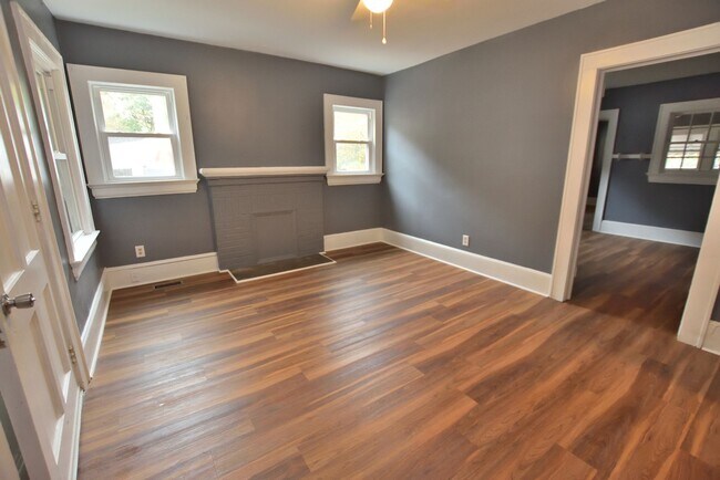 Foto del edificio - 1219 Boone St