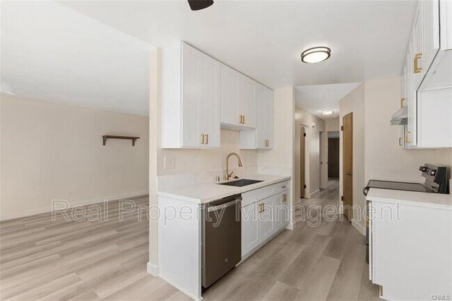 Foto del edificio - 4733 Jackson St