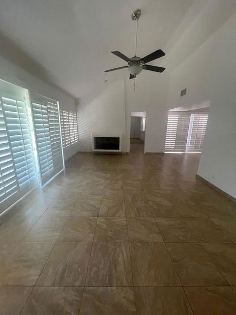 Foto del edificio - 1711 E Sonora Rd