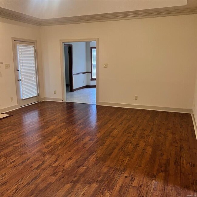 Foto del edificio - 8706 Twelve Oaks Ln