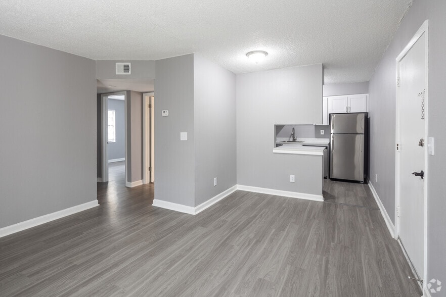 Fernwood Grove Apartments