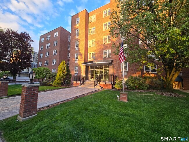 Foto del edificio - 39 Glenbrook Rd