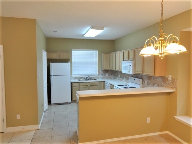 Foto del edificio - 1321 Marken Ct