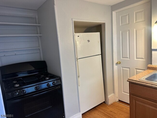 Foto del edificio - 98 Elm St