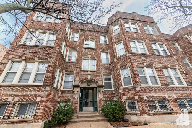 Building Photo - 7505 N Greenview Ave
