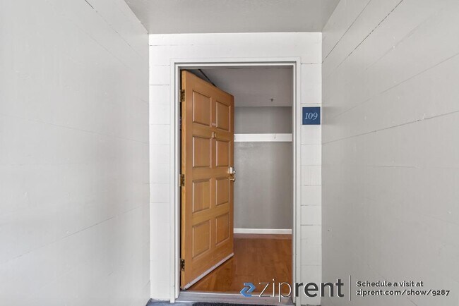 Foto del edificio - 1301 Quarry Ct