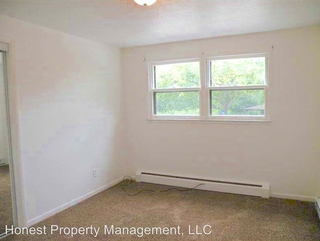 Building Photo - 1129 W 39th St