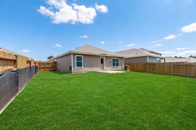 Building Photo - 23104 Shakespeare Dr