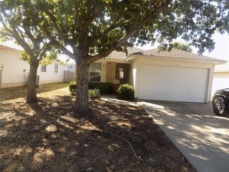 Building Photo - 332 PRICIPES WAY Dr