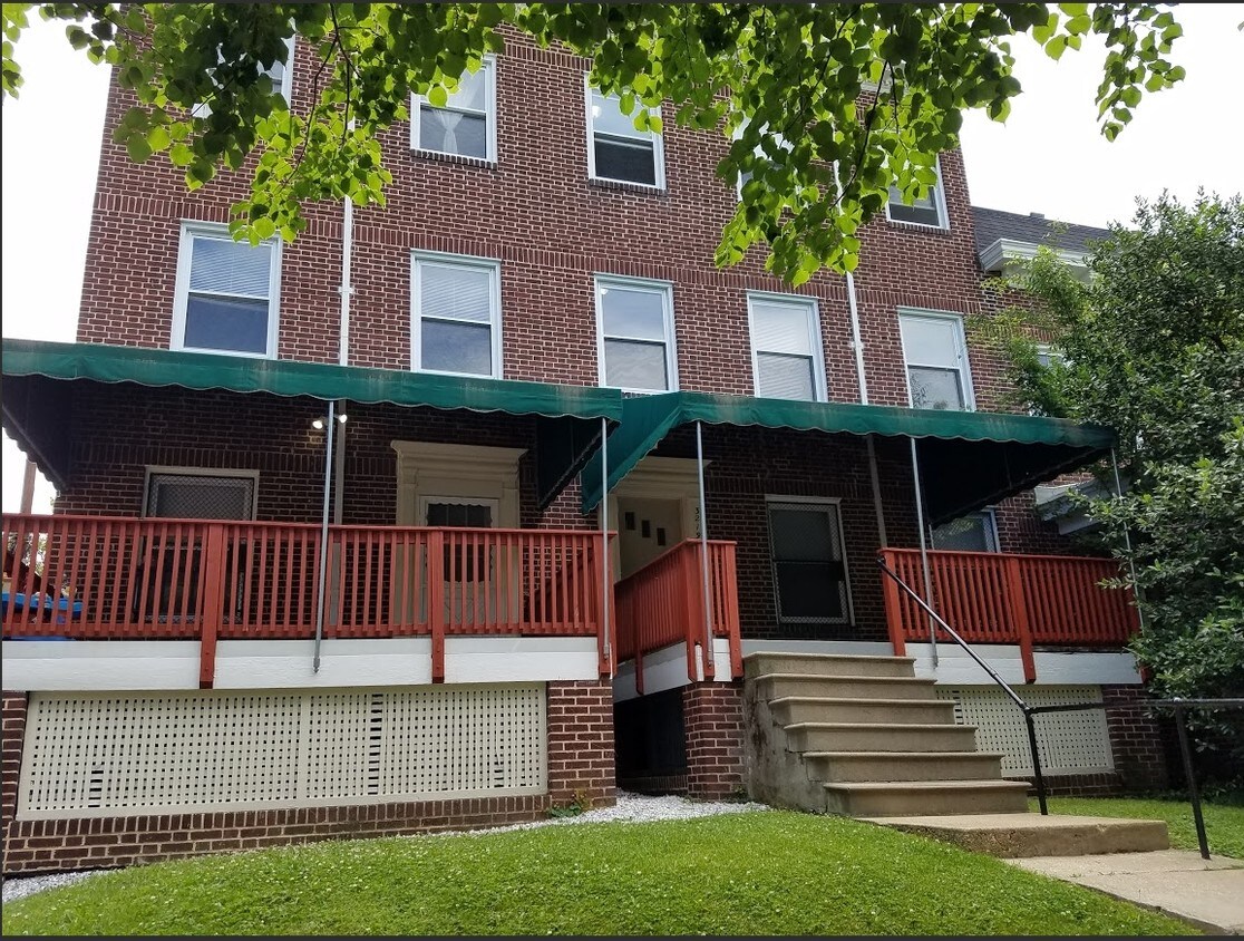 Charles Village Vista Apartments Baltimore