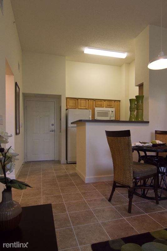 Building Photo - 2 br, 1 bath Apartment - 7350 Davie Road Ext