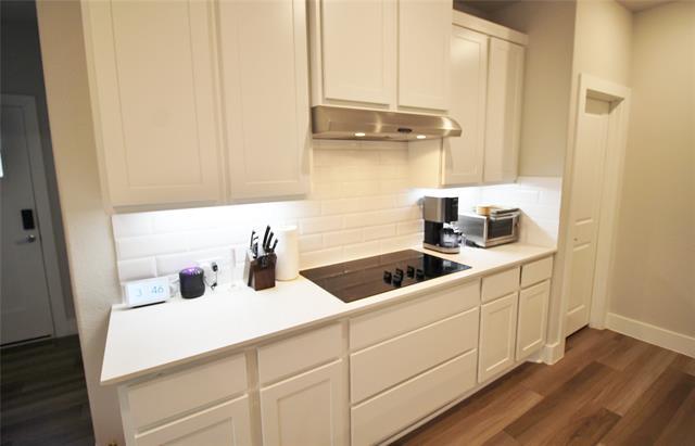 Foto del edificio - 218 Mockingbird Dr