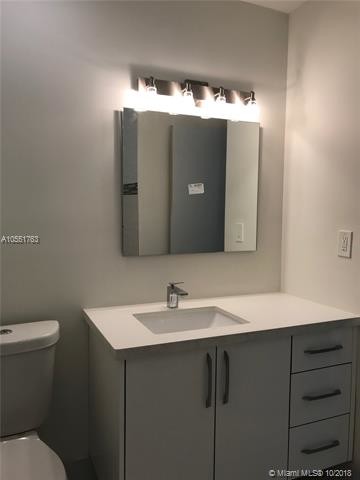 Building Photo - 13707 SW 91st Ct