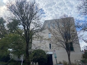 Building Photo - 1801 Park Rd NW