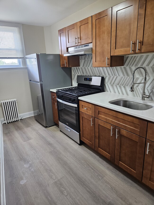 Kitchen - 5844 Theodore St
