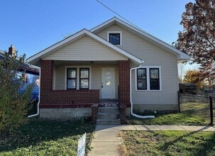 Building Photo - 2331 Spann Ave