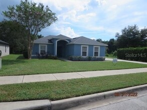 Building Photo - 190 Lake Shepard Dr