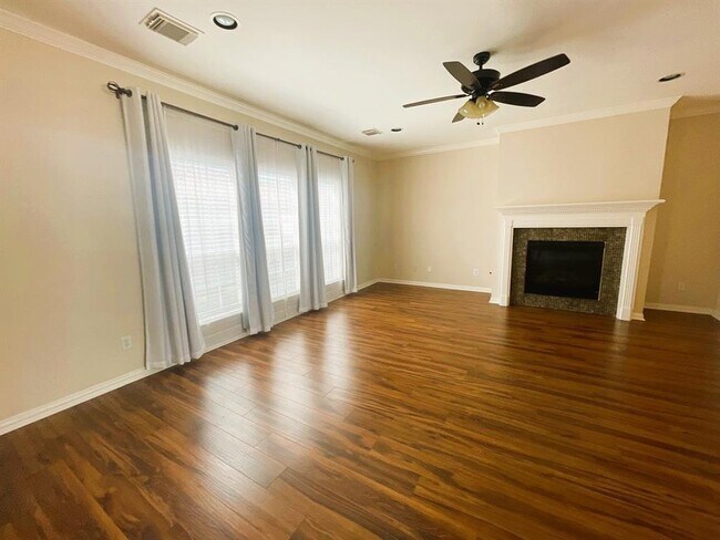 Building Photo - 7106 Harmony Cove