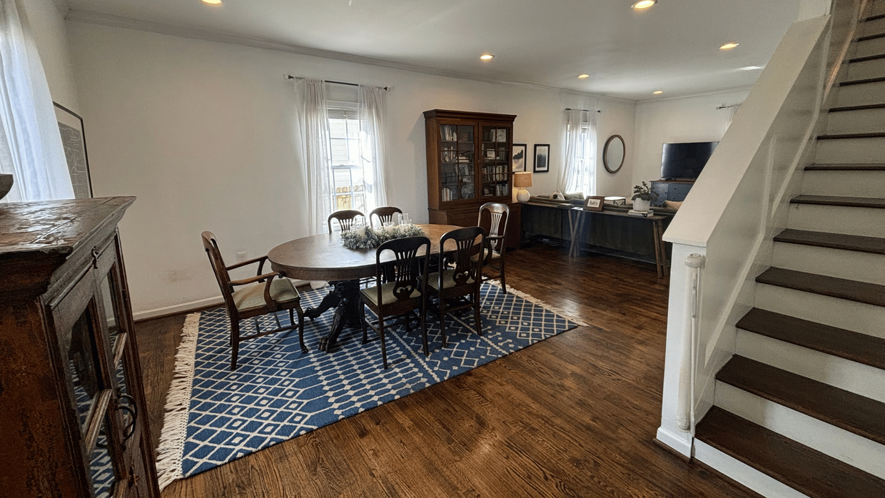 Foto principal - 211 Laurel Ave SW