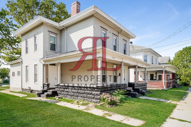 Building Photo - 235 W Church St