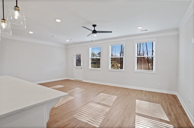Building Photo - 1915 Allagash Ln