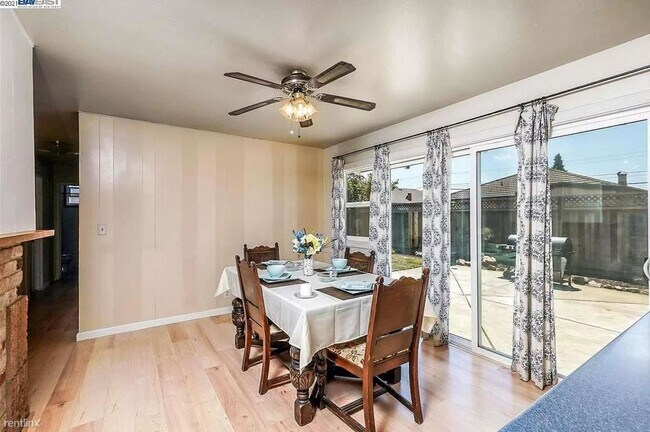 Foto del edificio - 351 Westchester St