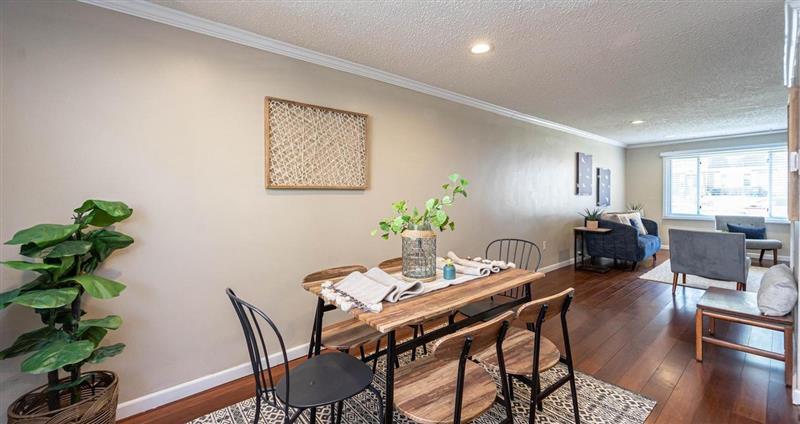 Primary Photo - Move In Ready meticulously maintained 3bed...