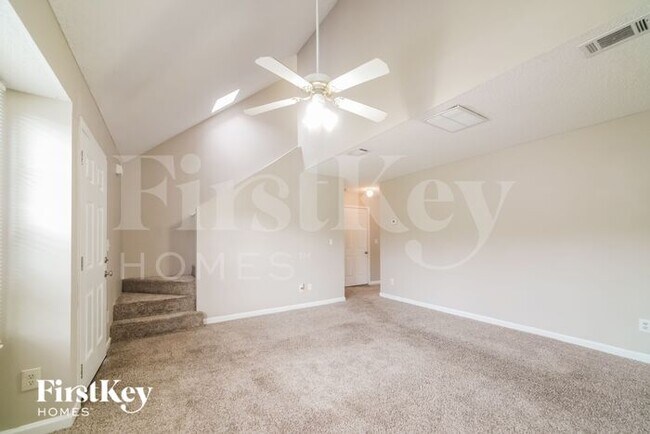 Foto del edificio - 6819 Wood Gate Way