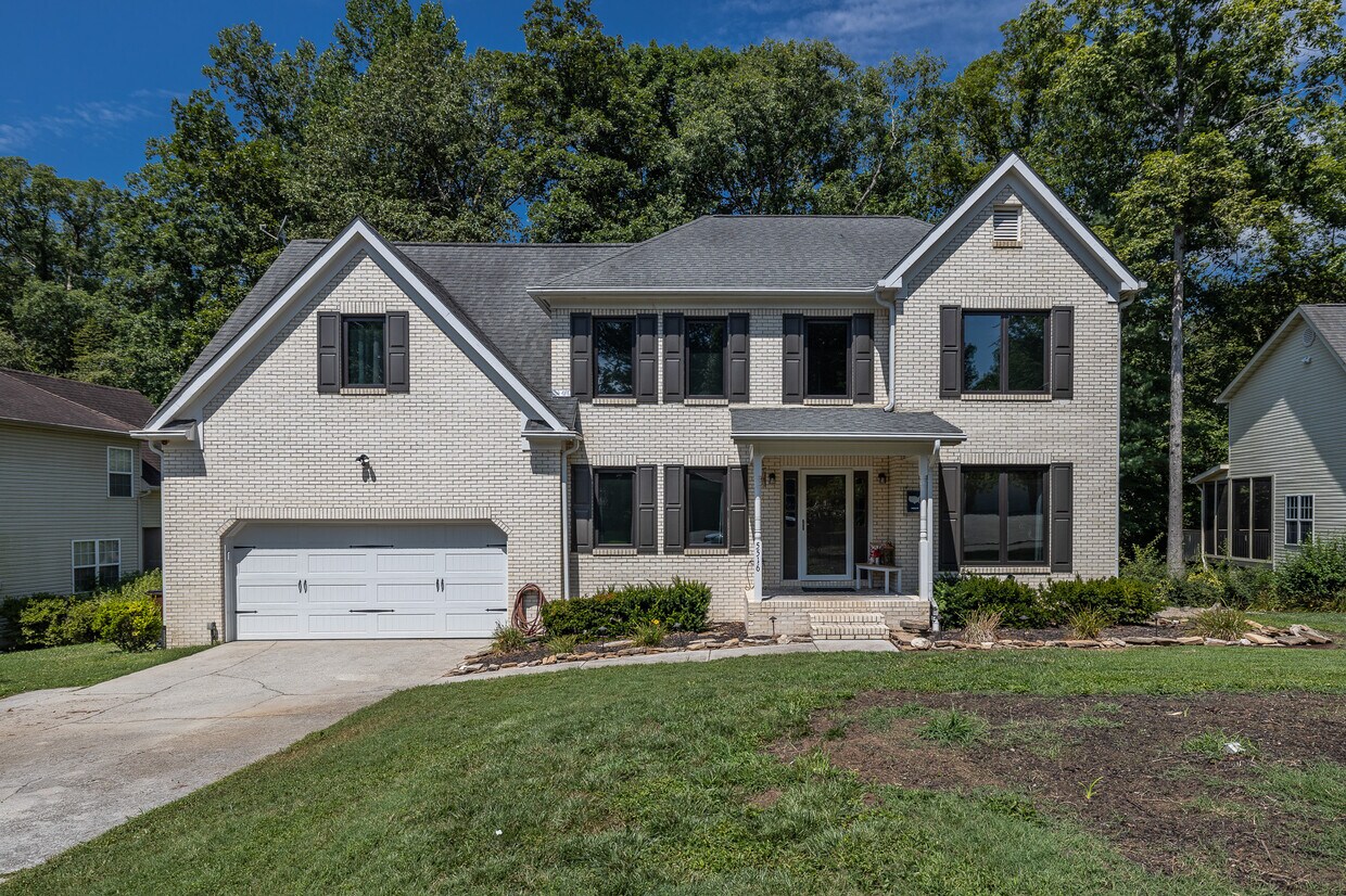 Foto principal - 5516 Oakside Dr