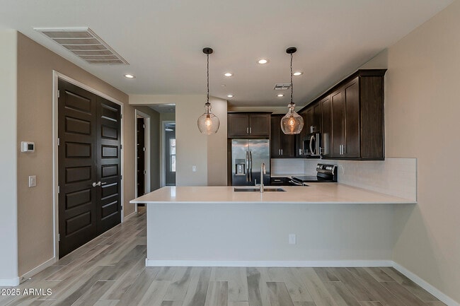 Building Photo - 4704 S Glacier