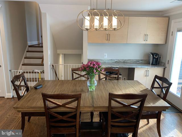 Foto del edificio - 7413 Farnum St