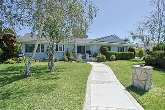 Building Photo - 1200 W Rowan St