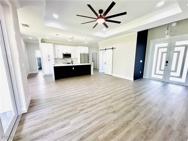 Foto del edificio - 771 Gaylord Ave S