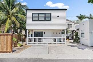 Building Photo - 301 Central Dr