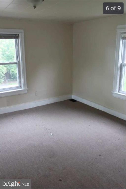 Building Photo - 5 New St E