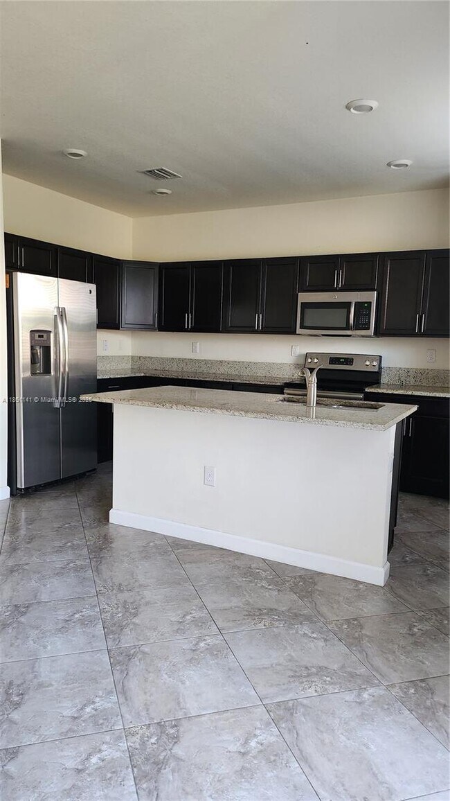Foto del edificio - 25301 SW 114th Ct